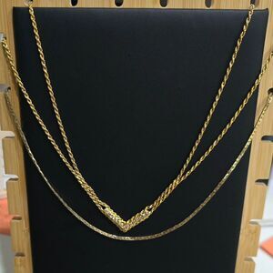 Gold tone necklace bundlle,